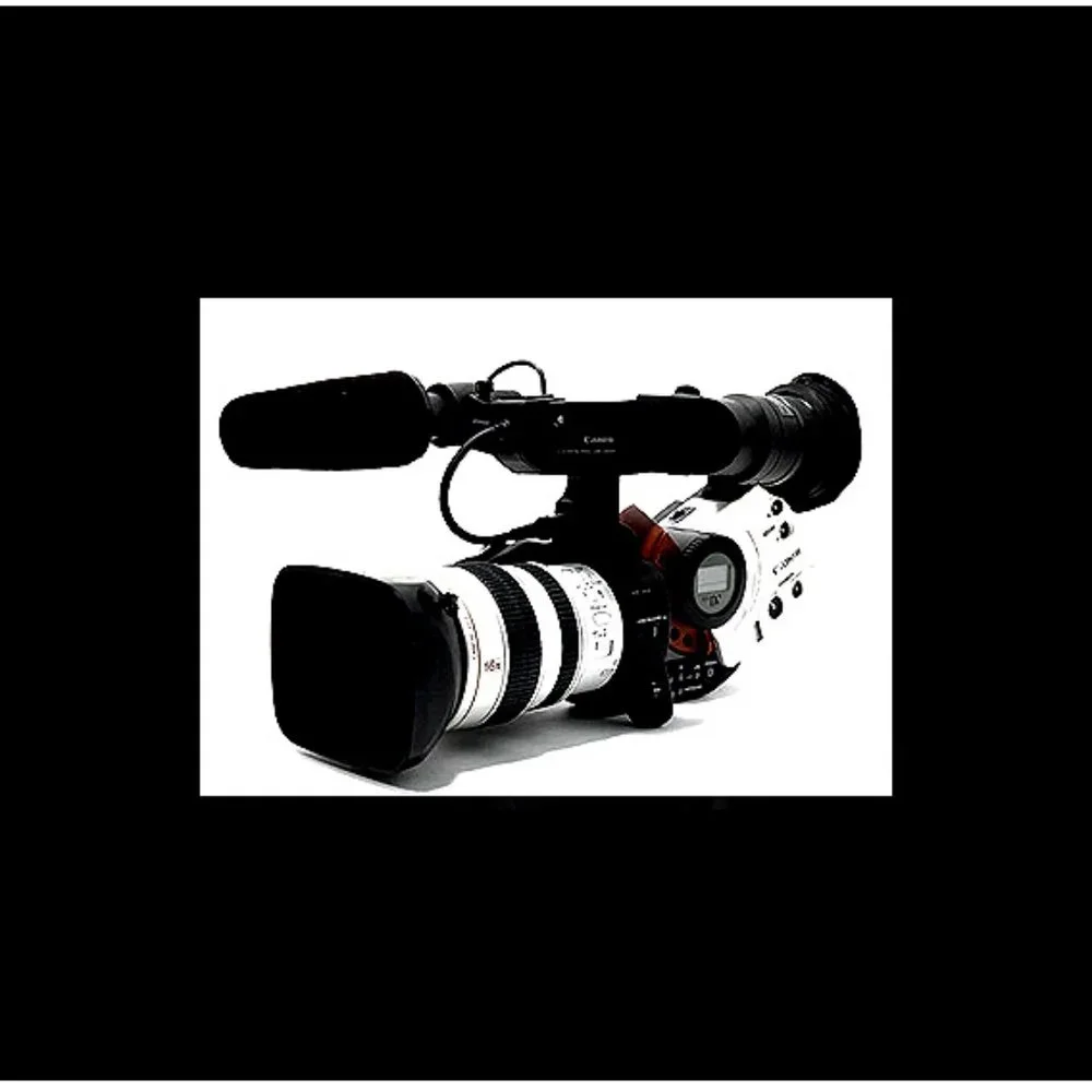 Canon XL1 Digital Video Camera In The Original Box & Multiple Accessories